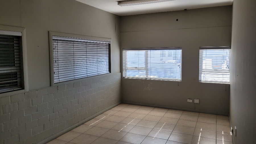 Commercial Property for Sale in Parow Industrial Western Cape